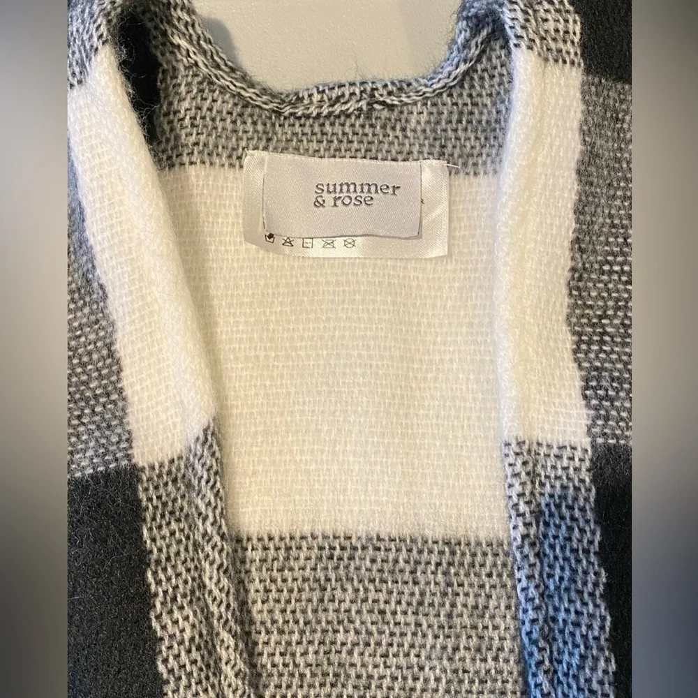Summer & Rose Black and White Buffalo Check Toggle-Close Poncho